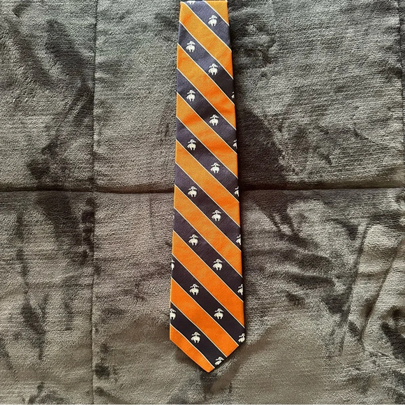 Brooks Brothers Makers and Merchants 100% Silk Tie Orange Striped - Picture 3 of 6